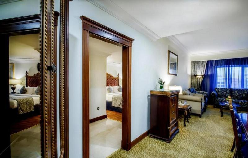 Grand Excelsior Hotel - Bur Dubai Rom bilde